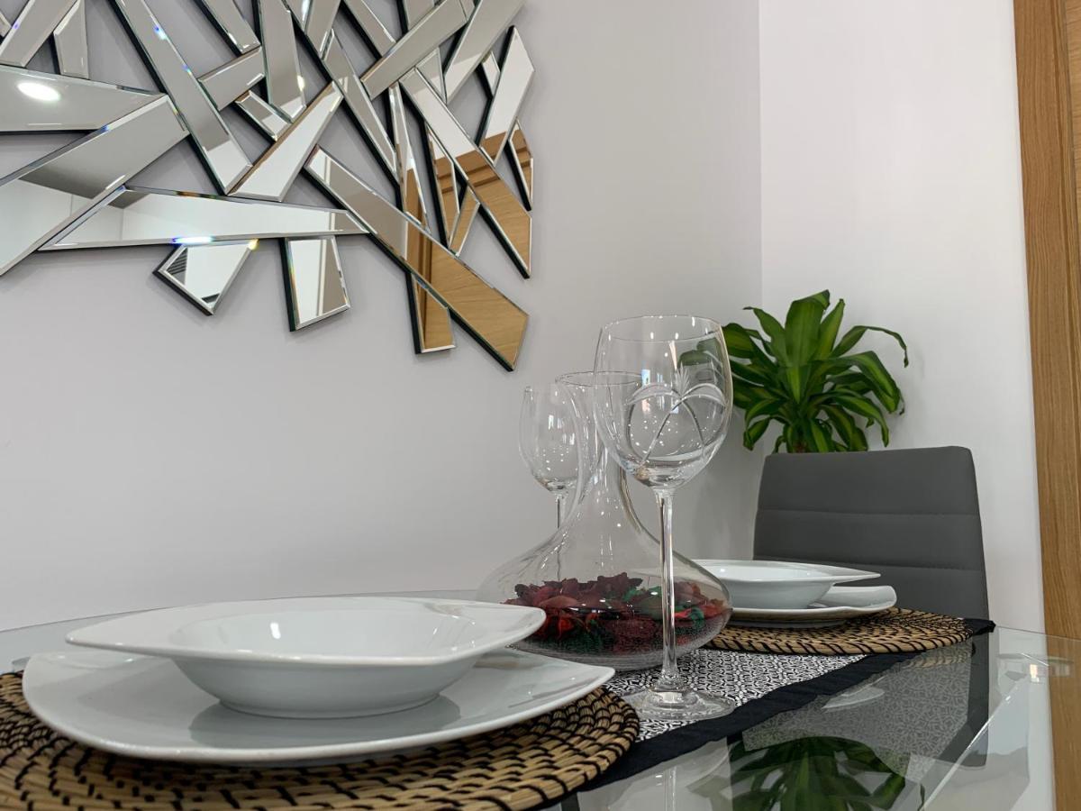 A Estrenar Preciosa Suite-Centrico-Con Jardin Y Porche Torremolinos Luaran gambar