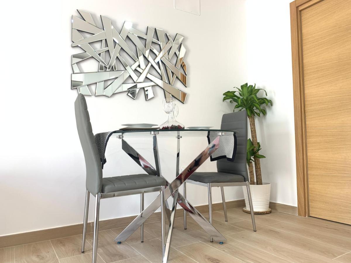 A Estrenar Preciosa Suite-Centrico-Con Jardin Y Porche Torremolinos Luaran gambar