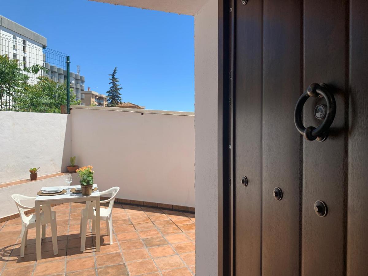 A Estrenar Preciosa Suite-Centrico-Con Jardin Y Porche Torremolinos Luaran gambar