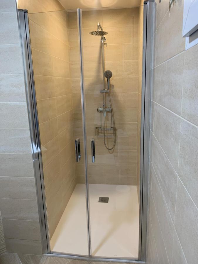 A Estrenar Preciosa Suite-Centrico-Con Jardin Y Porche Torremolinos Luaran gambar